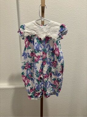 Jo Lene Vintage Floral Baby Bubble Romper with Lace Collar bows size 12 months